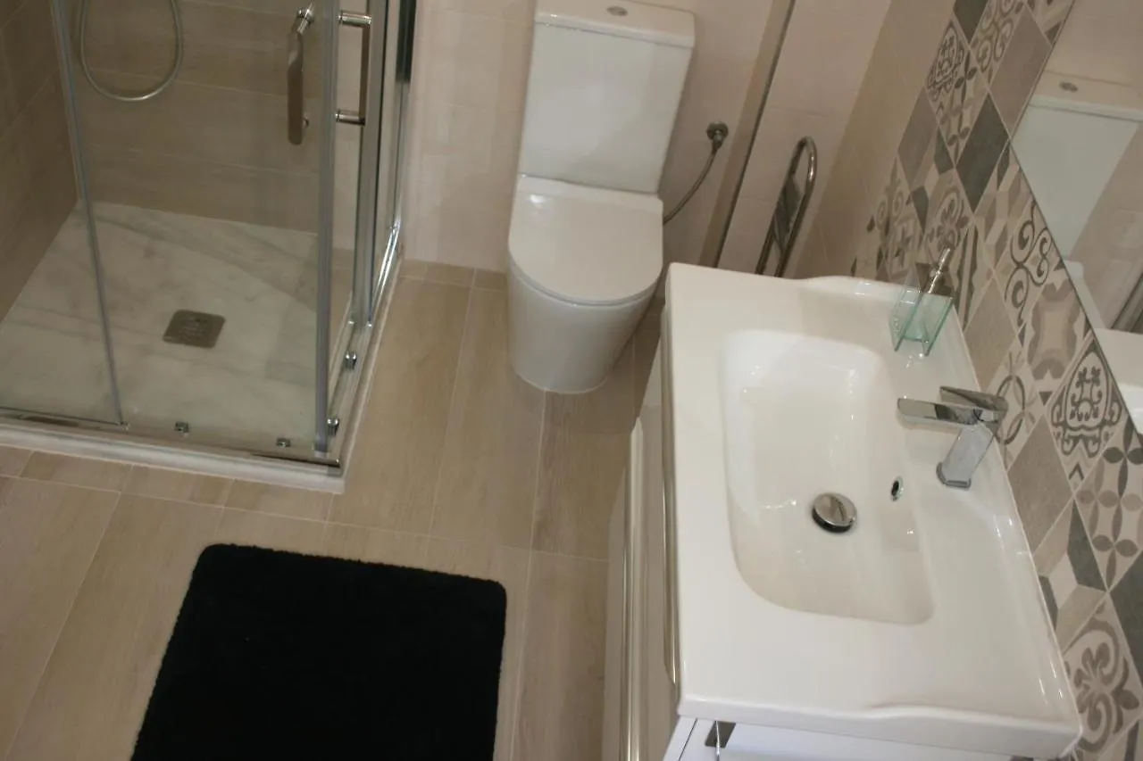 Top Center Suite Jerez de la Frontera 0*,