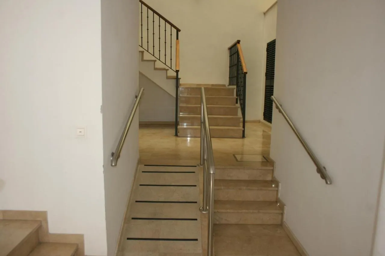 Top Center Suite Jerez de la Frontera 0*,